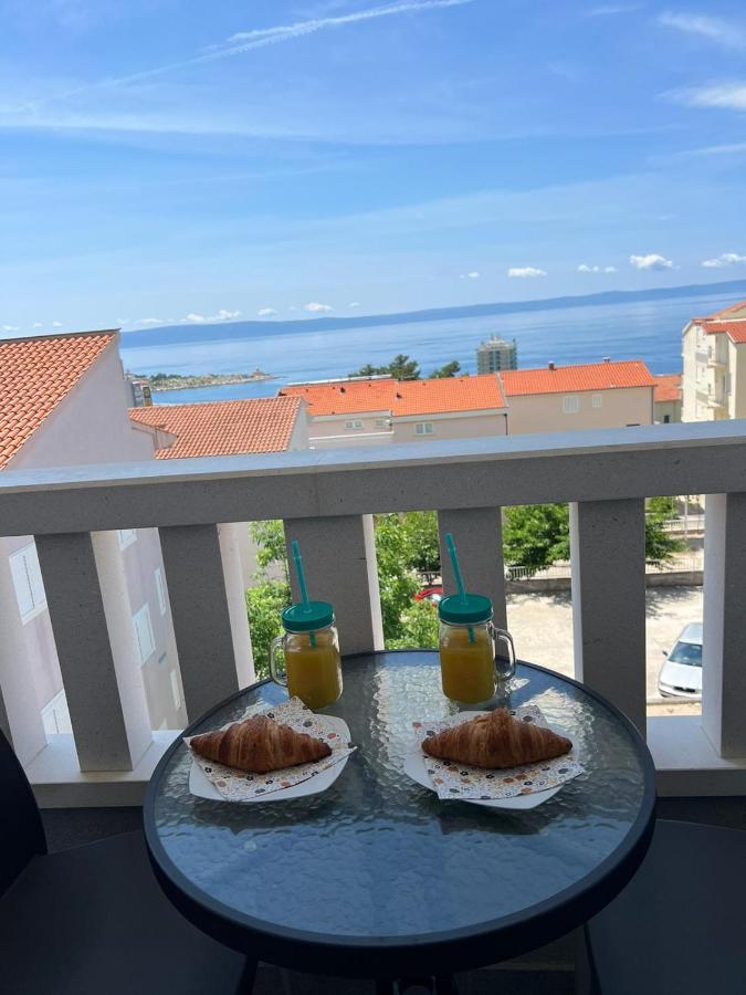 Apartments Villa Nova With Pool Makarska Buitenkant foto